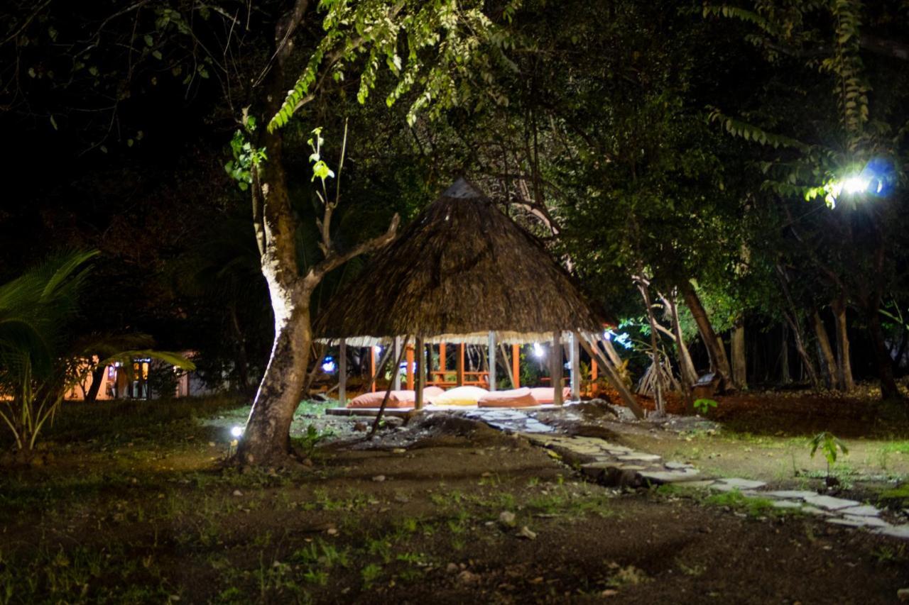 La Choza Playa Venao Hostel Buitenkant foto