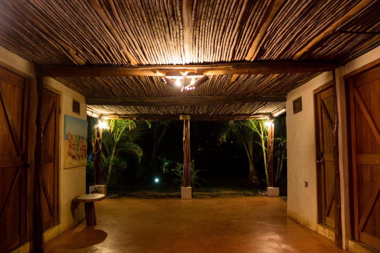La Choza Playa Venao Hostel Buitenkant foto